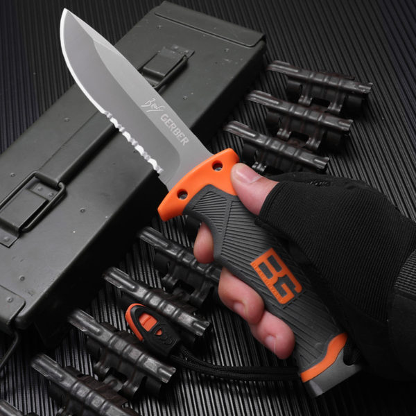 Blade Hunting Knife Handle Blade Tactical Camping Survival Combat Pocket titanium Knive Half Teeth Pocket +ABS Sheath 3